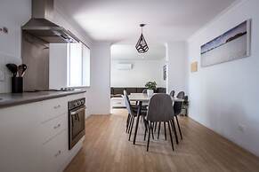Archipelago Apartments