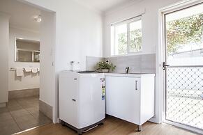 Archipelago Apartments