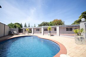 Archipelago Apartments