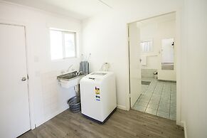 Archipelago Apartments