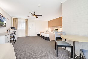 Cosmo Motel Adamstown