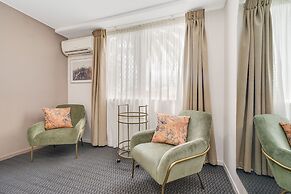 Cosmo Motel Adamstown