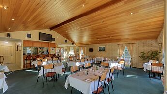 Riverland Motor Inn & River's Restaurant