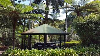 Montville Mountain Inn