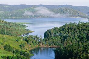 Montville Mountain Inn