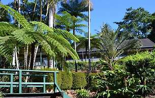 Montville Mountain Inn