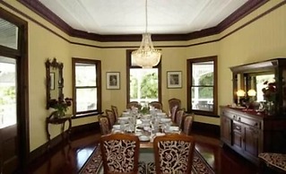 Wiss House Bed and Breakfast