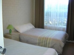 Apollo Holiday Units