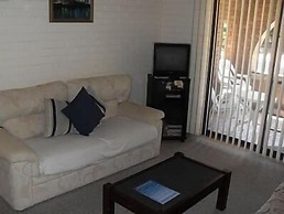 Apollo Holiday Units