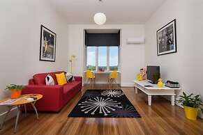 Penguin Waterfront Escape