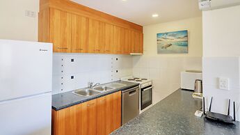 Merrima Court Holidays