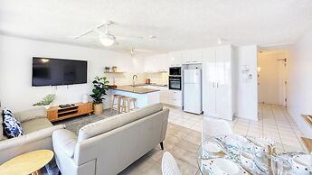 Merrima Court Holidays