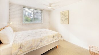 Merrima Court Holidays