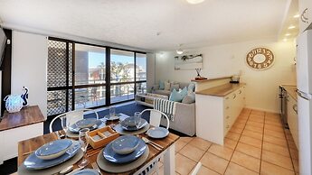 Merrima Court Holidays