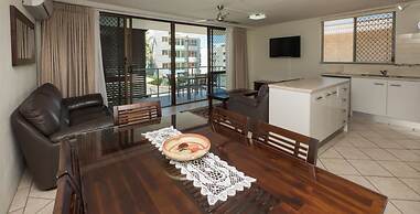 Merrima Court Holidays