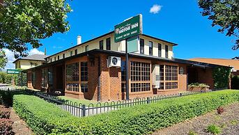 Seaton Arms Motor Inn