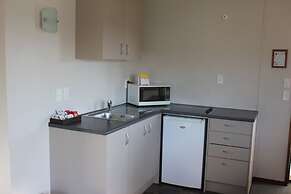 Centennial Court Hotel