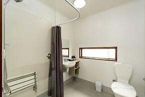 Centennial Court Hotel