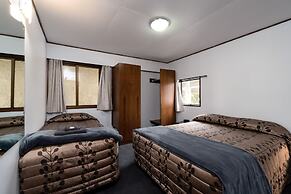 Centennial Court Hotel