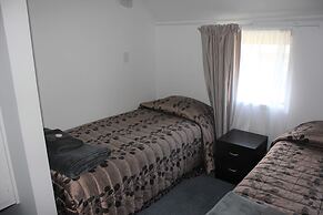 Centennial Court Hotel