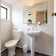 Centennial Court Hotel