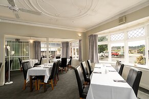 Centennial Court Hotel