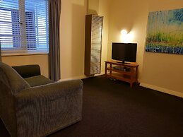 Greenways Apartments