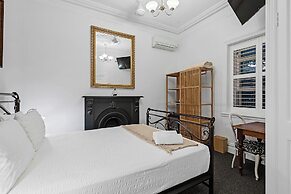 Arundel's Boutique Accommodation
