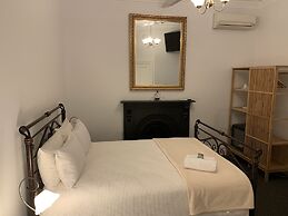 Arundel's Boutique Accommodation