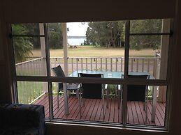 Budgewoi Holiday Park