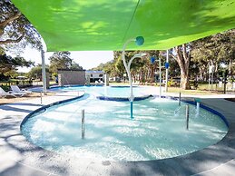 Budgewoi Holiday Park