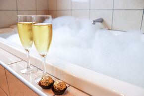 Coleraine Suites & Apartments