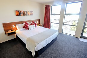 Coleraine Suites & Apartments