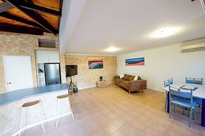 Esperance Foreshore Apartments