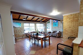 Esperance Foreshore Apartments