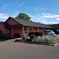 Pavilion Motel & Conference Centre