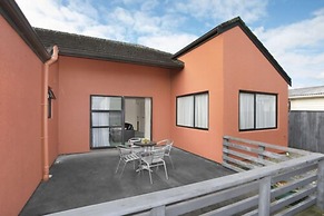 Pavilion Motel & Conference Centre