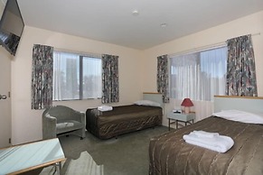 Pavilion Motel & Conference Centre