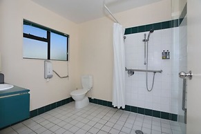 Pavilion Motel & Conference Centre