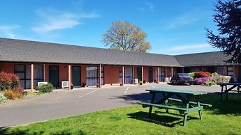 Pavilion Motel & Conference Centre