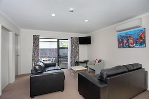 Pavilion Motel & Conference Centre