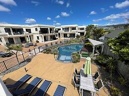 Ocean Breeze Resort