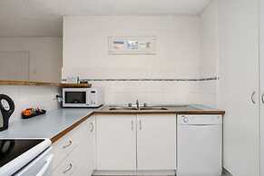 Bayview Beachfront Apartments, in town right on the beach