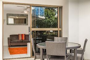 Bayview Beachfront Apartments, in town right on the beach