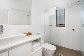 Bayview Beachfront Apartments, in town right on the beach