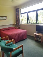 Kiwi Park Motels & Holiday Park