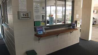 Cedar Lodge Motel Townsville