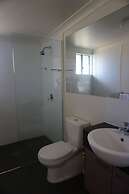 Dooleys Springsure Tavern and Motel