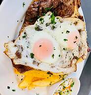 Dooleys Springsure Tavern and Motel