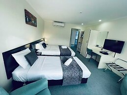 Legends Motel